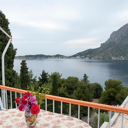 Tatsis Apartments Masouri Eksteriør billede