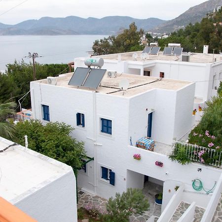Tatsis Apartments Masouri Eksteriør billede